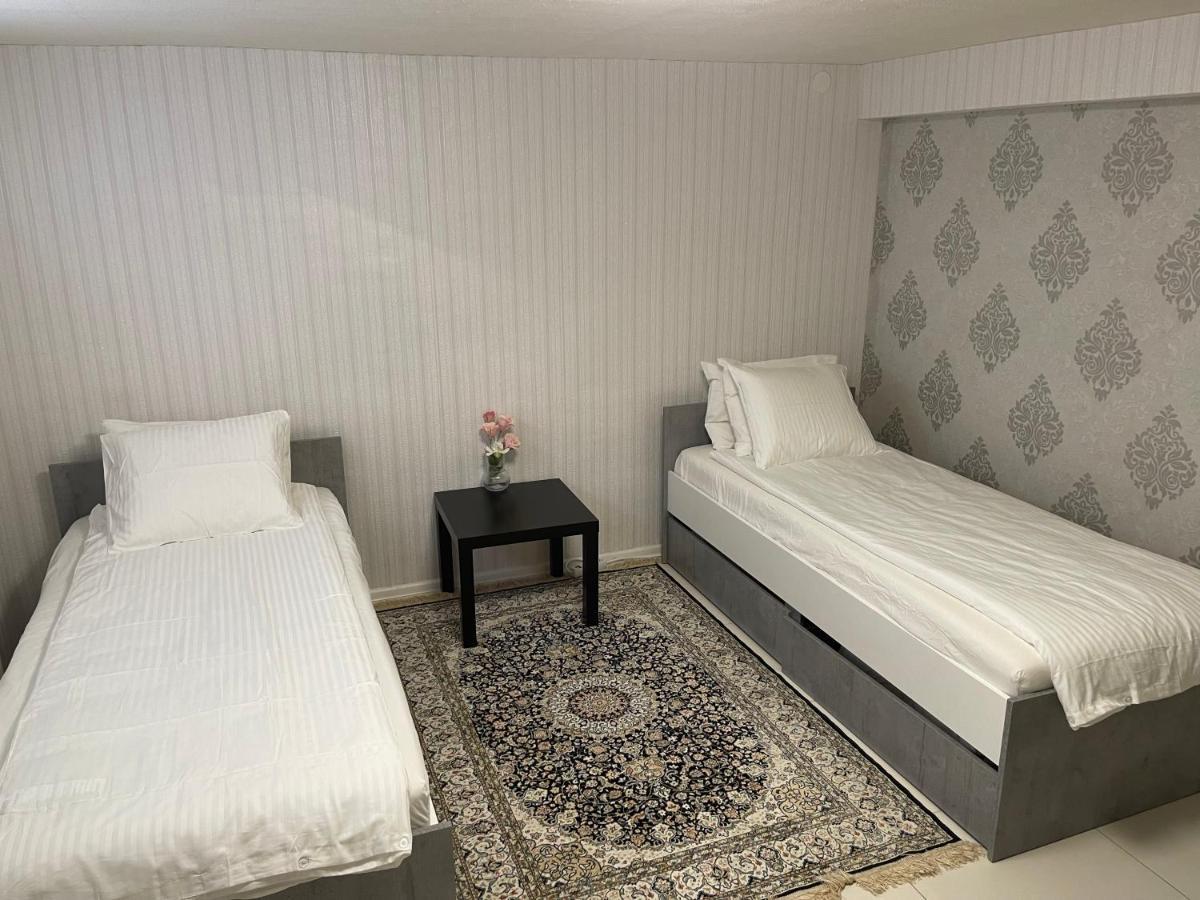 Appartement Moonlight - Trevlig Kallarlagenhet à Broby Extérieur photo